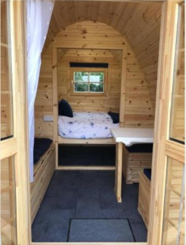 Pen Y Buarth Pod - Caravan Site Карнарвон Экстерьер фото